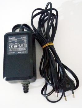 Canon K30081 Netzteil 13.5 V AD-300  AC Adapter