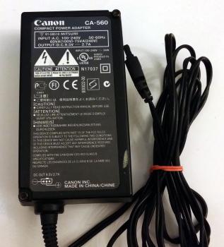 Canon Netzteil CA-560 Power Adapter 9.8V  Ladegerät
