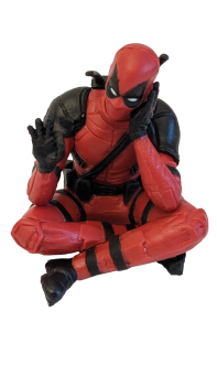 Deadpool Deko Figur Kantensitzer | Desktop -Auto Figur sitzend - mit Box