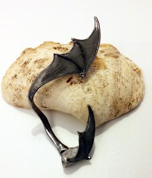 The Night With Ohr Clip Ohrring Fledermaus - Alchemy Gothic - Fluoreszierend