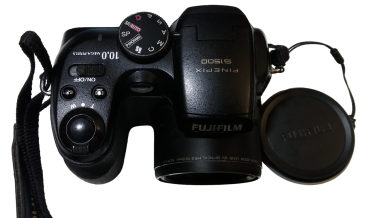 Fujifilm FinePix S1500 Digitalkamera | 10 Megapixel | 2.7' Zoll | Bildstabilisator | schwarz