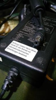 ILAN ELEC.LTD AC Adapter F19603J DC 20V -3.25A Notebook Netzteil