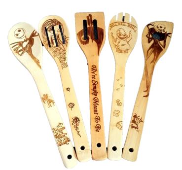 NIGHTMARE BEFORE CHRISTMAS Kochutensilien Kochlöffel Set aus Holz ❅ mit Gravur