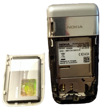 Nokia 6085 Klapphandy [ WLAN Quadband, Kamera, Bluetooth ] Silber