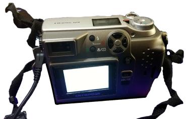 Olympus Optical C3020 ZOOM Digital Kamera | 3,2 MP | 1,8 TFT LCD | Silber