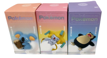 Pokémon Schlaf Figur Komala im Set mit Sammelbox