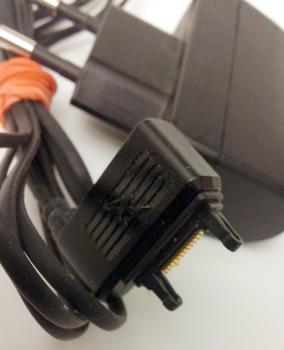 SONY ERICSSON STECKERNETZTEIL CAA-0002001-BV 4.9VDC - 700MA