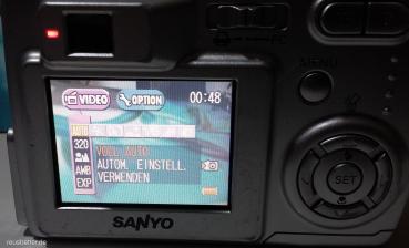 Sanyo XACTI VPC-S3 Digitalkamera | 3.2 MP | 1,8" TFT LCD | Silber