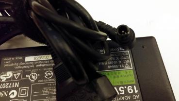 Sony Notebook Netzteil AC Adapter PCGA-AC 19V Delta Electronics 19.5V