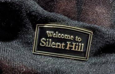 Silent Hill Email PIN - Emaillie Anstecker Welcome to Silent Hill