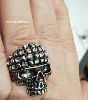 Biker - Skull - Totenkopf Ring | Kristall Stein Schädel Silberfarben
