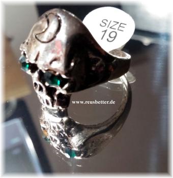 Totenkopf Skull Ring mit Grünen Kristall Augen | Biker - Gothik