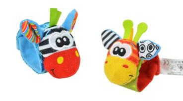 Baby Aktiv Spiel Armband Giraffe oder Zebra mit Rassel von Sozzy