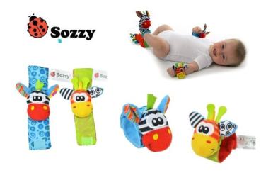 Baby Aktiv Spiel Armband Giraffe oder Zebra mit Rassel von Sozzy