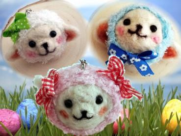 Flauschige Oster Schafe Filz/Wolle mit Anhänger ☺ drei Farben zur Auswahl