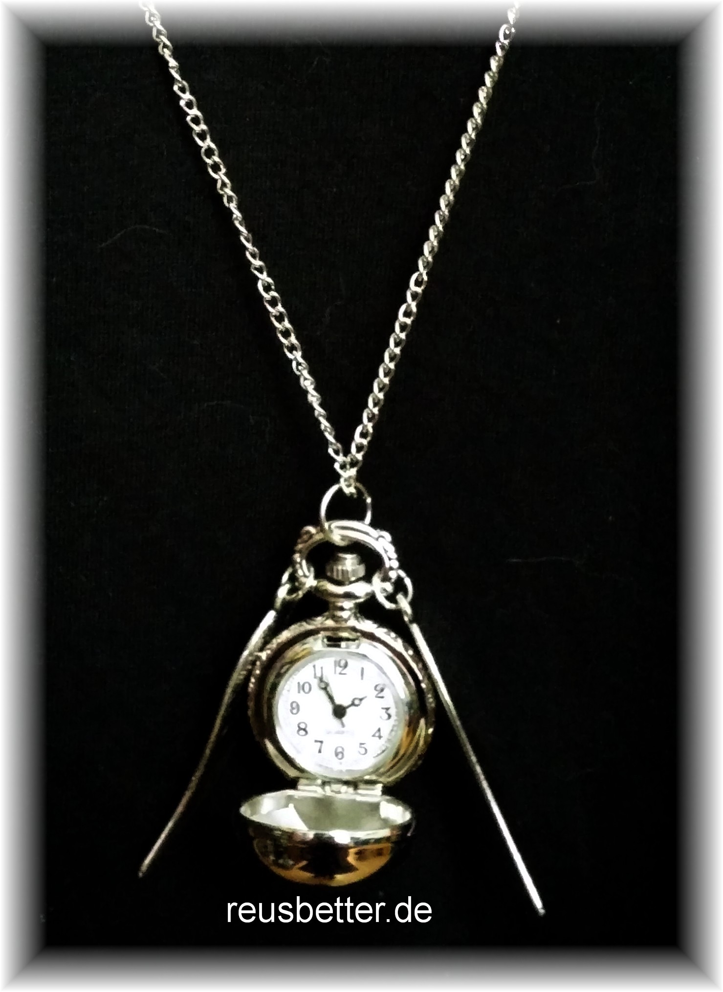 Harry Potter Kette Der goldene Schnatz mit Uhr, vergoldet - Merlinum •  Magic Candy