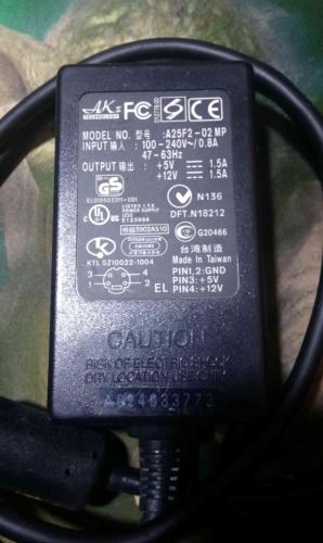 AK II Technology A25F2-02 MP AC/DC Netzteil / Adapter 12V
