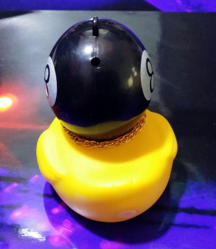 Biker Badeente mit 8 Ball Helm und Brille Deko Entchen Auto - Bike Sammeln