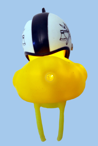 Biker Badeente mit Vikinger Helm und Licht Deko Entchen Fahrrad - Bike