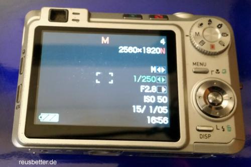 Casio Exilim EX-2750 Digitalkamera | 7.2 MP | 2.5 TFT LCD