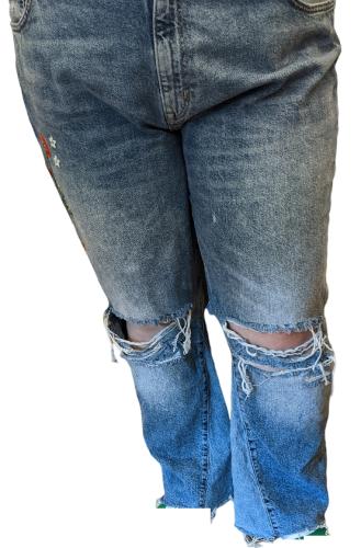 Damen Fetzenjeans | Übergröße EUR 56 | Kick Flare | High Waist  Damen Jeans von H+M