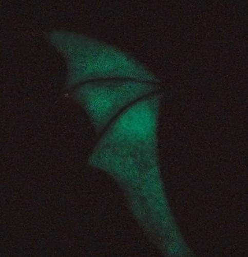 The Night With Ohr Clip Ohrring Fledermaus - Alchemy Gothic - Fluoreszierend