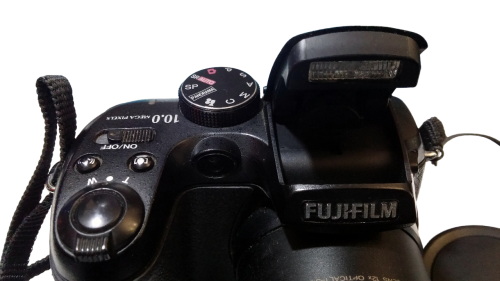Fujifilm FinePix S1500 Digitalkamera | 10 Megapixel | 2.7' Zoll | Bildstabilisator | schwarz