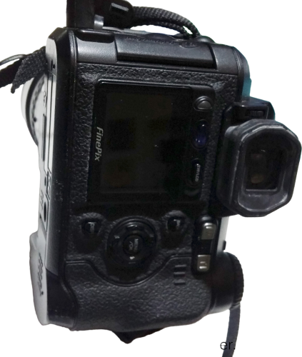 Fujifilm FinePix S5000 Digitalkamera | 10facher optischer Zoom | 1,5" TFT LCD