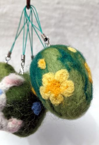 Handgefilzte Frühlings- & Ostereier  - Handarbeit Unikate Einzelstücke