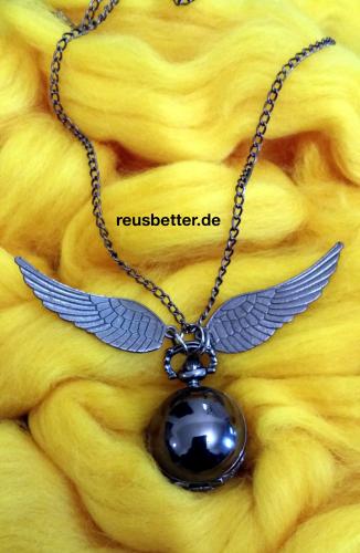 Harry Potter ☛ Snitch Quidditch ☛ Kette mit Uhr ☛ Goldener Schnatz ☛ Titan Black Poliert