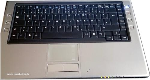 Hyrican M665S Notebook 15,4" Intel Celeron 1,6 GHz 60GB gebraucht