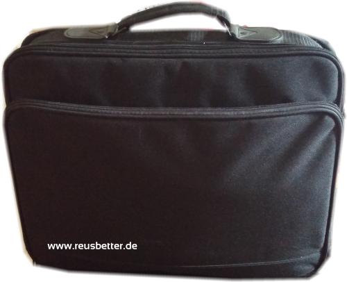 Clevo M665S Notebook Intel Cel.1.6 GHz incl Tasche und Software 15,4 Zoll WXGA