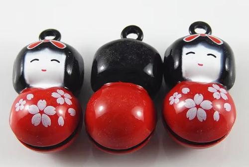 Japanische Geisha Püppchen Glöckchen Schelle Rot Schwarz