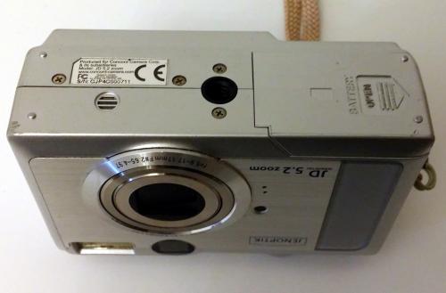 Jenoptik JD 5.2 Power Zoom Digital Camera 5.0 Mega Pixels Silber