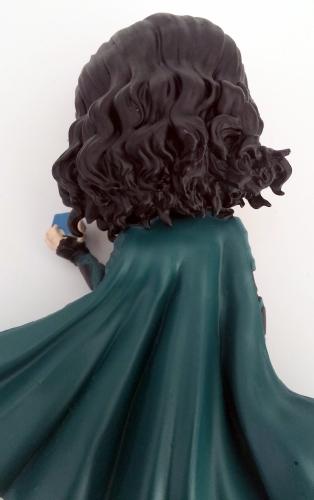 Loki mit Tesserak Model Sammelfigur mit Verpackung  16 cm
