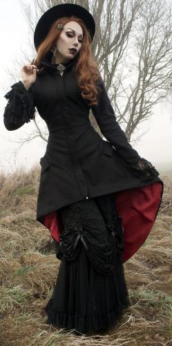 Necessary Evil | Medea Red Lined High-Low Mantel | Gothic Vokuhila | XL
