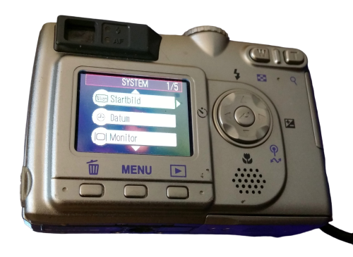 Nikon Coolpix E 5200 Digitalkamera | 1,5" TFT LCD Monitor | 5.1 MP | Silber