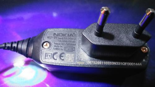 Nokia ACP-12E Ladekabel Ladegerät Netzteil ✐ 5.7V ✐ 800mA