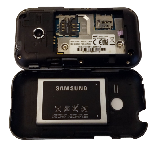Samsung Chat 350 Smartphone  2.4 Zoll  QWERTZ Keyboard  SIM Frei