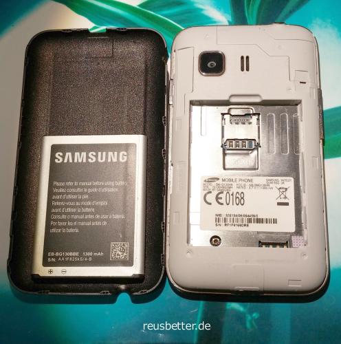 Samsung Galaxy Young 2 G130HN Smartphone 4 GB | 3.5 Zoll 3 MP | Klassisch/Candy-Bar | Simlock Frei