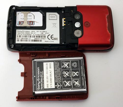 Sony Ericsson K610i Candy Bar Evening Rot UMTS 2 Zoll Simlock Frei