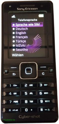 Sony Ericsson K770i UMTS Handy (Triband, Bluetooth, MP3-Player, 3MP-Kamera mit Autofokus, MemoryStickMicro-Kartenslot, Headset) schwarz