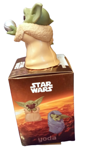 Star Wars The Mandalorian  Grogu Figur mit Ball
