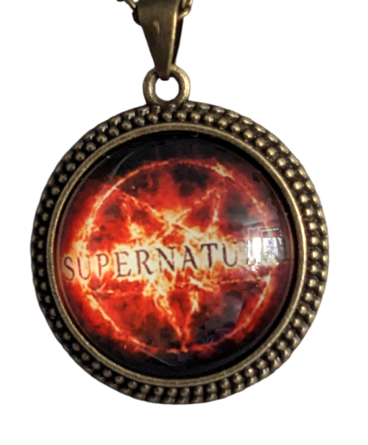 Supernatural Feuer Pentagramm Kette Glas Cabochon Bronze