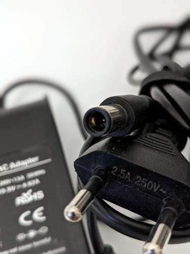 VHBW DELL Notebook Ersatznetzteil ☣ 19.5V , 4,62A ☣ AC Adapter