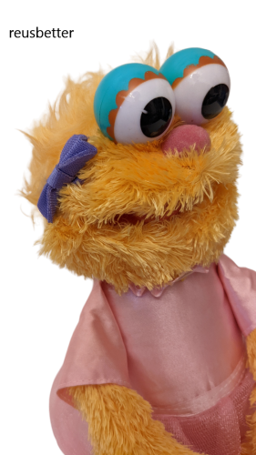 Zoe Muppet aus der Sesamstraße Plüschpuppe 35 cm