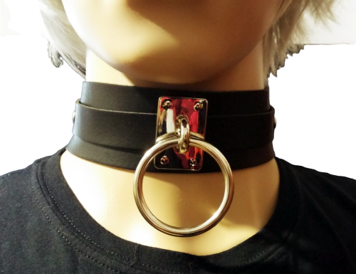 Halsband mit großem O-Ring - Nieten Schwarz Silber -  Gothic - BDSM - Harajuku